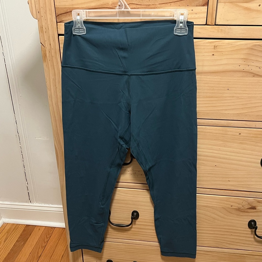 Align Ribbed Crop 23” leggings